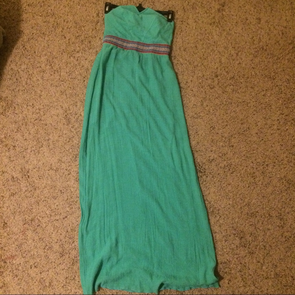 Gorgeous aqua maxi dress
